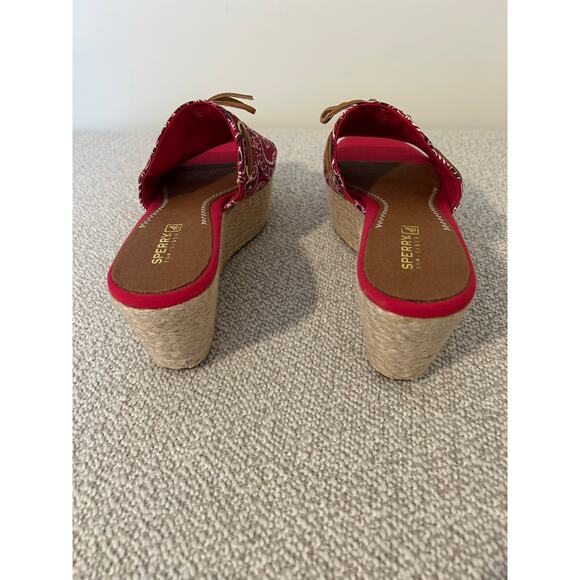 Sperry Boat Shoe Red Bandanna Paisley Print Leather Tie Espadrilles 90s Y2K 9 - Picture 3 of 6